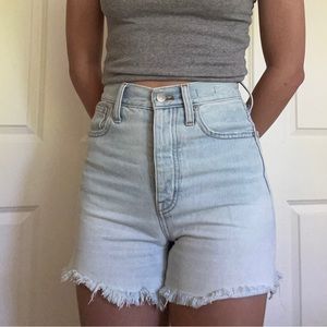Madewell- mom Jean short